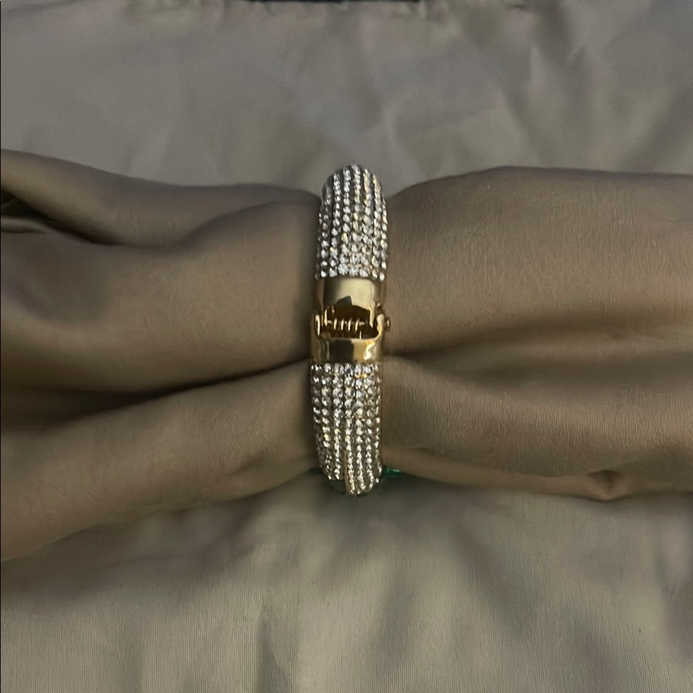 Green and Gold Alligator Bracelet - Picture 2 of 4